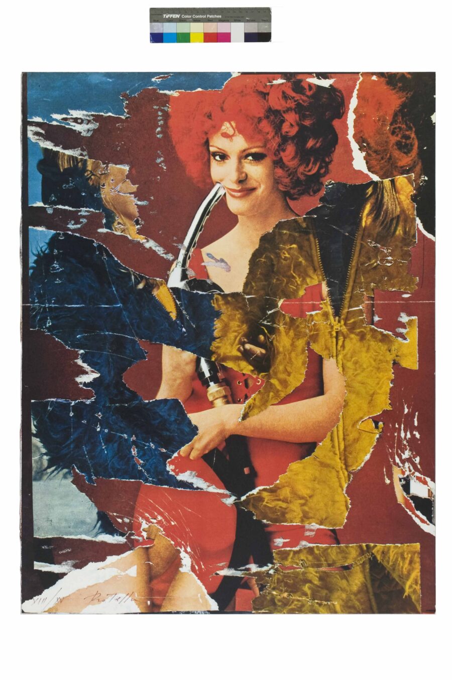 Donna cappelli rossi
