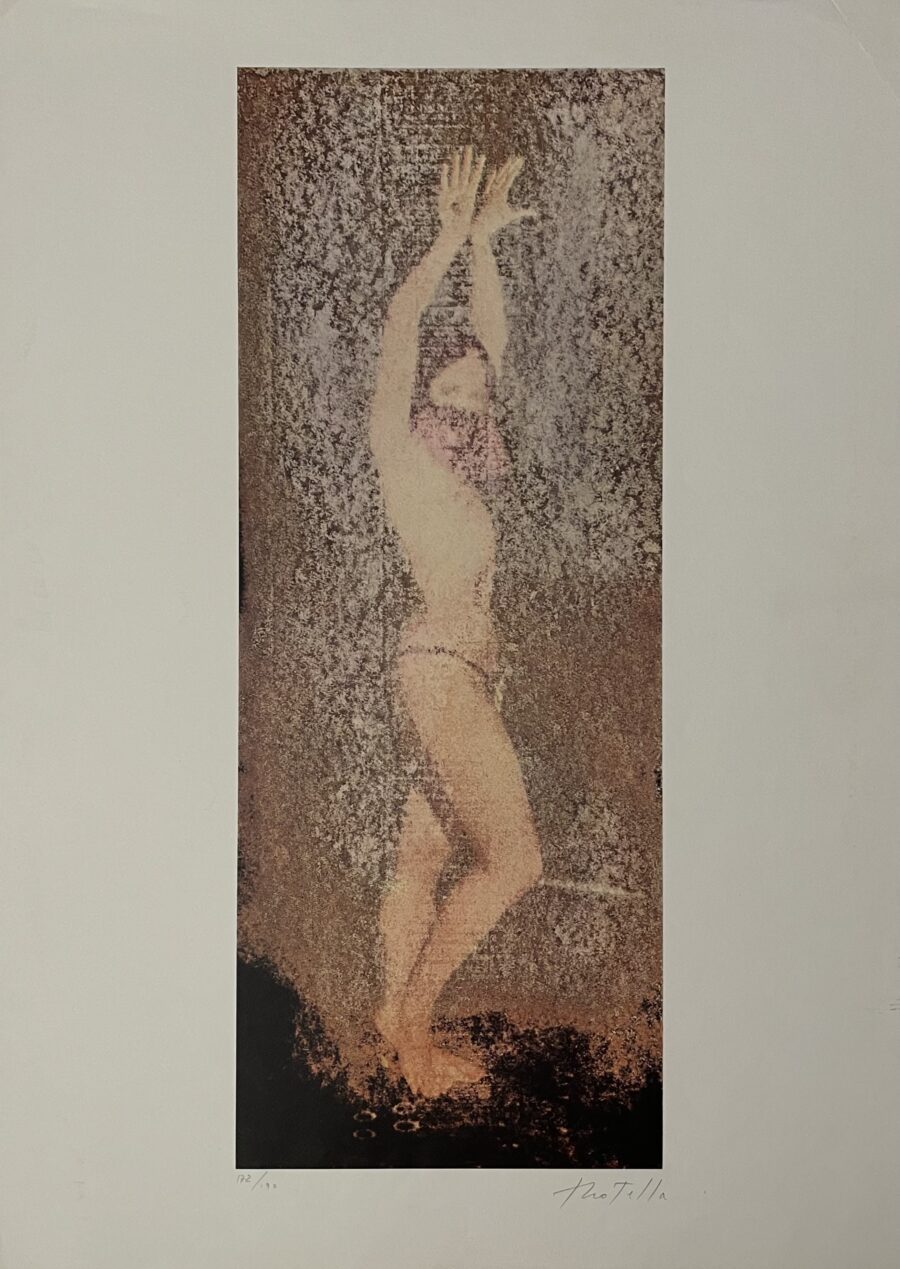 Nudo in Piedi